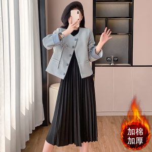 Quilted Tweed-Style Two-Piece Set with Contrast Sleeves and Bow