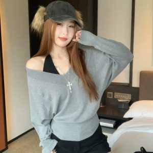 Women's V-Neck Loose Knit Sweater Pullover Top