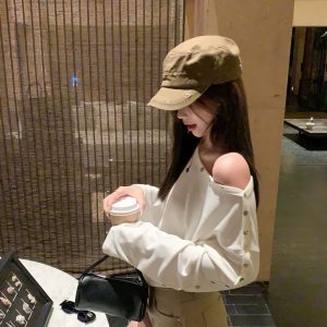 White Button One-Shoulder Long-Sleeve T-Shirt for Women Early Autumn Loose Asymmetric Off-Shoulder Top