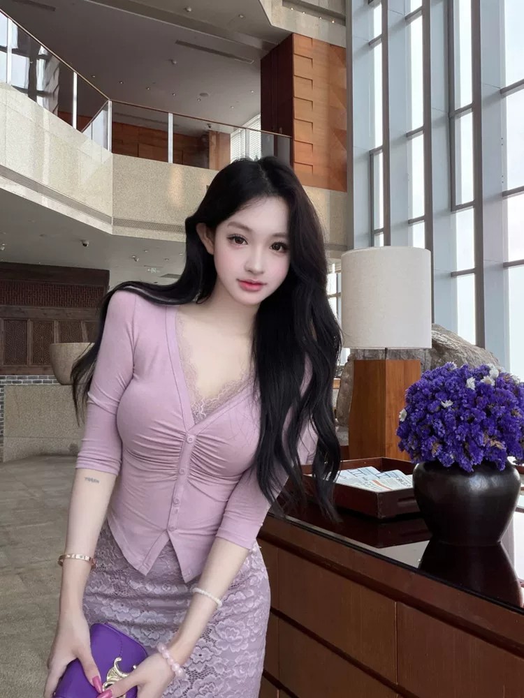 Purple Lace V-Neck Mid-Sleeve Top and Bodycon Skirt Two-Piece Set for Women Summer - Image 3
